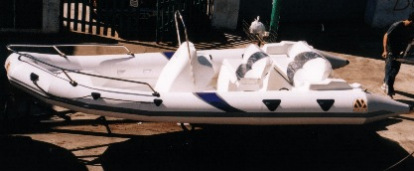 MOON 560 sport Rigid Hull inflatable boats lunamar boatyard