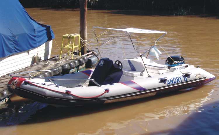 MOON semi rigid hull inflatable boats ribs 560 Sport FULL EQUIPPMENT