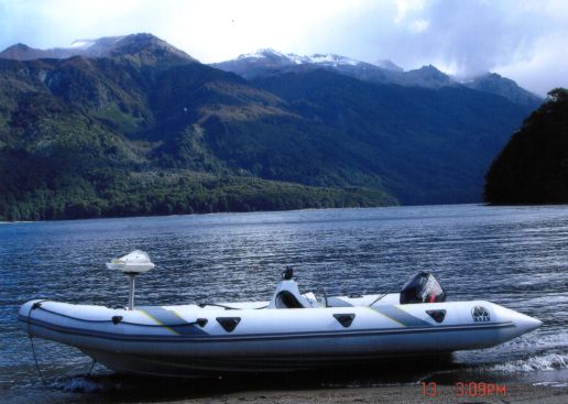 rigid hull inflatable boat RHIB MOON 630 patagonia lakes