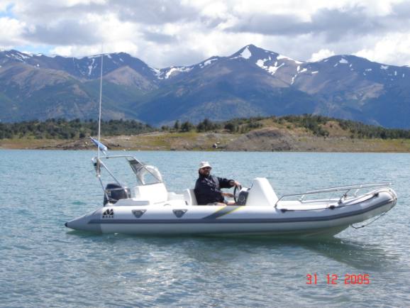 MOON 560 rigid hull inflatable boats SANTA CRUZ PATAGONIA