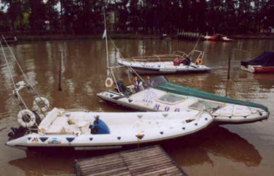 MOON NAV II 760 y NAV III 890 Ocean Off Shore Rigid Hull Inflatable Boat RIBs Lunamar Boatyards