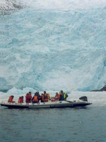 glaciar Italy in beagle Channel MOON NAV III 890 Ocean Off Shore Rigid Hull Inflatable Boat RIBs Lunamar Boatyards