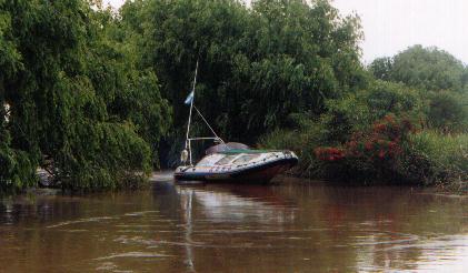 delta of de la plata river MOON NAV III 890 Ocean Off Shore Rigid Hull Inflatable Boat RIBs Lunamar Boatyards