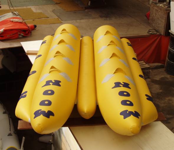 Inflatable Bananas and Moon games. Water and snow. From 3-10 people. reinforced for daily work. water games for kids, ski,