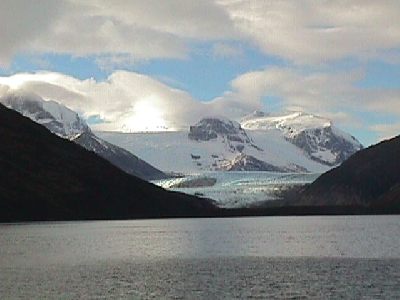 Expedition in Beagle Channel in Tierra del Fuego Navigation in Glaciars Patagonia Adventure Tourism