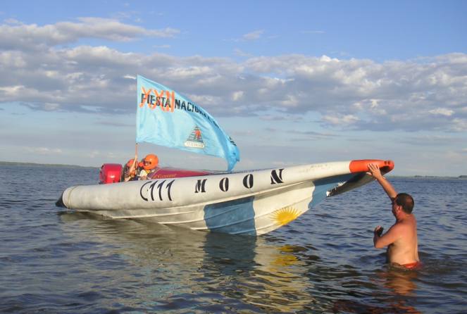 MOON 900 m 2 lts rigid inflatable power boat class III UIM FEDERACION E.RIOS ARG