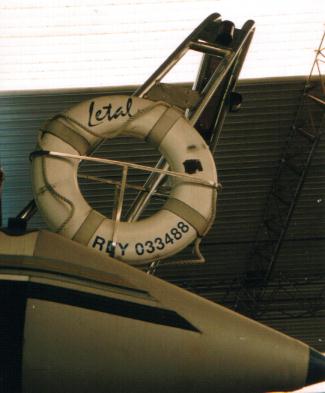 arco radar inoxidable con soporte para salvavidas circular, luces de navegacion