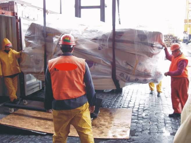 semirrigidos MOON fabricados en Argentina de exportacion a Holanda, Alemania, Belgica, Francia, Inglaterra, España, USA, Chile, Uruguay, etc. Containers de 20, 40 pies, HC, Flat Rack, Consolidados, etc.